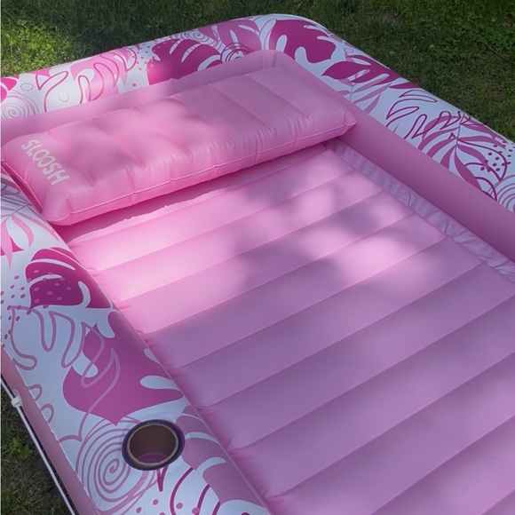 Inflatable Tanning Pool / Pool Float Large BRAND NEW - Picture 3 of 3